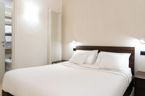 1 bedroom, in-room safe, desk, free WiFi