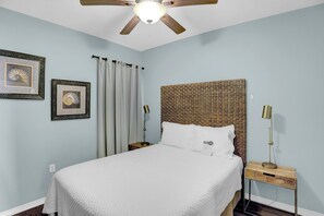 1 室のベッドルーム、アイロン / アイロン台、WiFi (無料)、ベッドシーツ