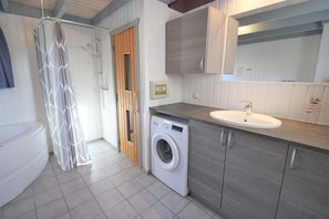 Ferienhaus | Badezimmer