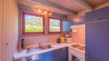 House | Dapur peribadi | Kerusi tinggi