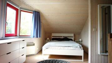 House | 3 bilik tidur, dilengkapkan perabot secara berasingan