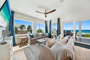 Maison, plusieurs chambres | Coin séjour