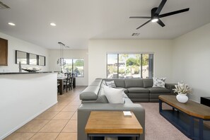 Ferienhaus, 4 Schlafzimmer | Wohnbereich