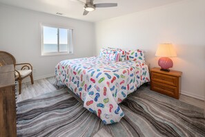 2 bedrooms, internet - 2 BR Oceanfront Condo - Channel Marker 305 (Surfside Beach)
