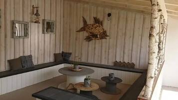 Villa | Balcony