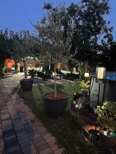 Villa with Private Pool – Grau d’Agde – 6–8 Guests – Beach – AC