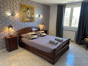 3 Schlafzimmer, Bügeleisen/Bügelbrett, Reisekinderbett, kostenloses WLAN