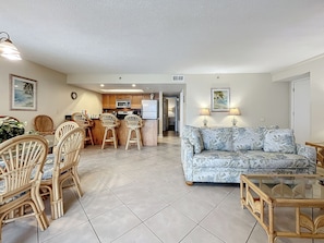 TV - Holiday Villas III-605 Stunning 2 bedroom condo in Indian Shores! (Indian Shores)