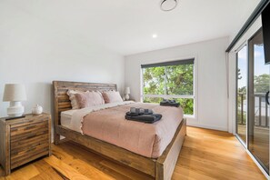 4 makuuhuonetta, internet, vuodevaatteet