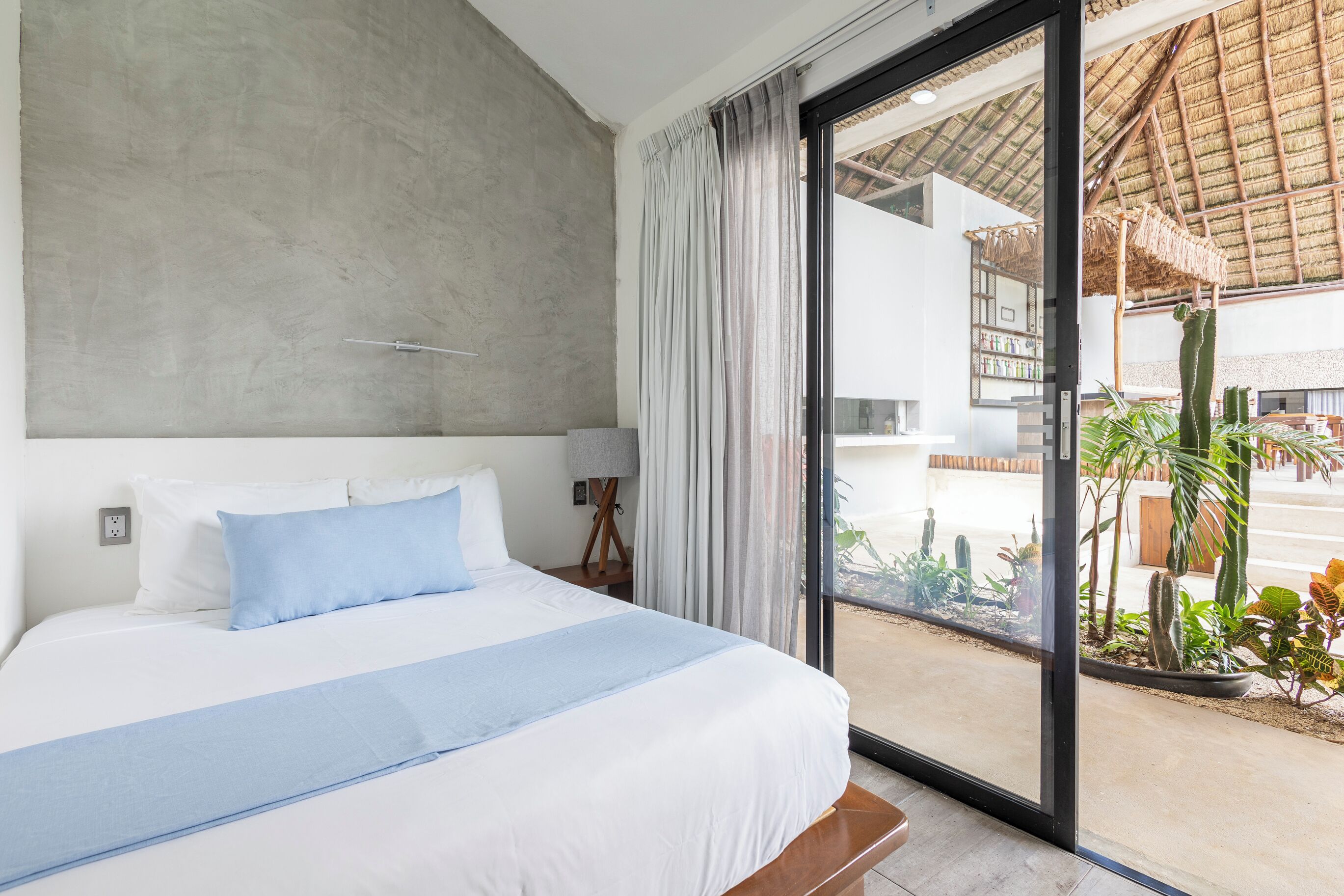 Literie de qualité, couette en duvet, coffre-fort