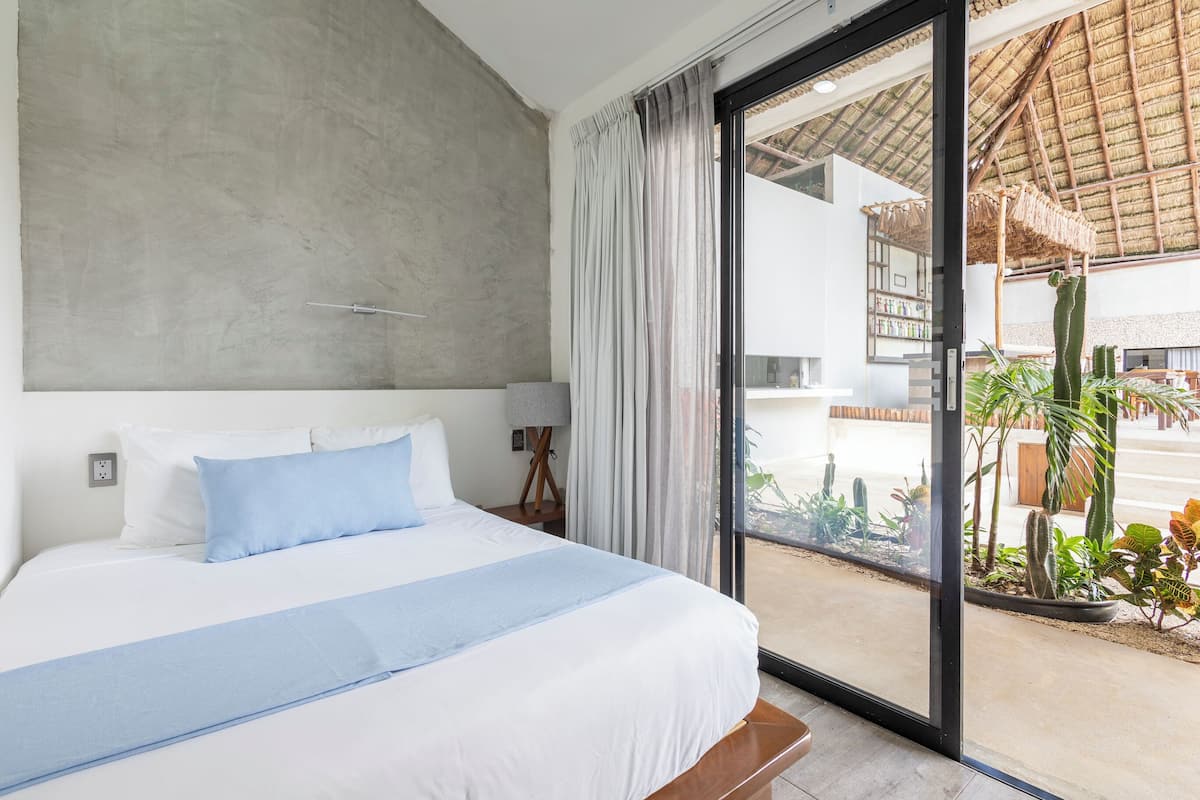 Literie de qualité, couette en duvet, coffre-fort