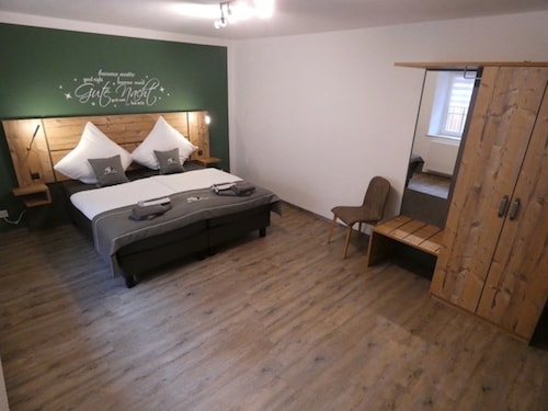 Neuendorf Hillside Haven