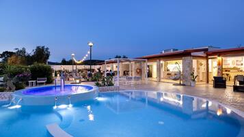 House | Pool | Outdoor pool