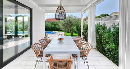 5-bedroom Villa Near Split With Pool