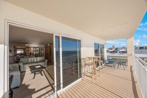 Property grounds - Direct Beach Front 2b 2b Madeira Norte (Madeira Beach)