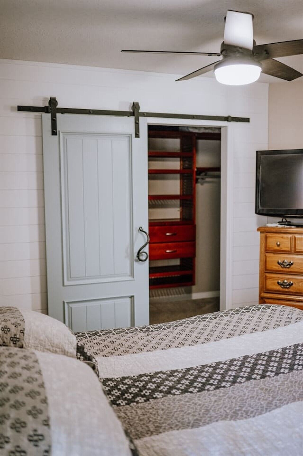3 chambres, lit de bébé portatif, accès au Wi-Fi (inclus)