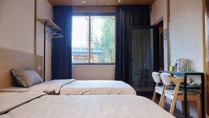 Tomannsrom – comfort, røyk, fjellutsikt | Lydisolert, wi-fi (inkludert) og sengetøy