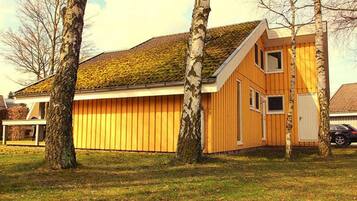 House | Bahagian luar