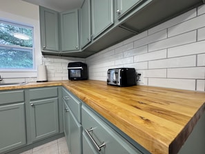 Microwave, oven, stovetop, dishwasher
