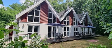 House | Exterior