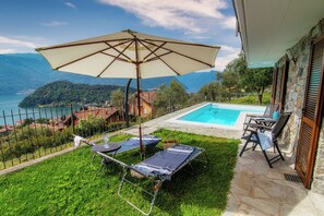 Villa, Lake View | 3 bedrooms, premium bedding, down comforters, iron/ironing board