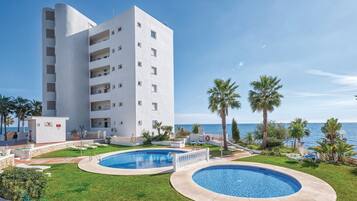 House | Pool | Outdoor pool