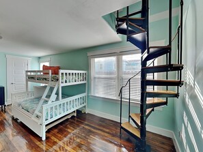 3 dormitorios, tabla de planchar con plancha, Internet y ropa de cama