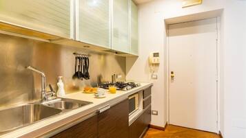 Appartement, 2 chambres, cuisine, dans la tour | Cuisine privée