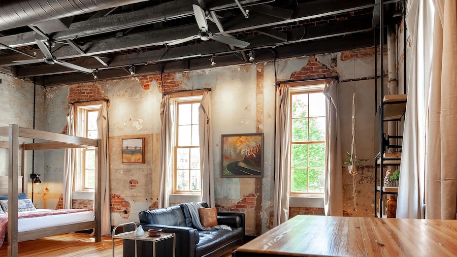 The Lofts 3rd and Main