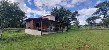 Fachada da propriedade