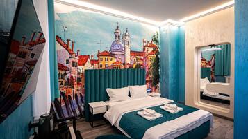 Deluxe Double Room, Patio | Premium bedding, Tempur-Pedic beds, desk, laptop workspace