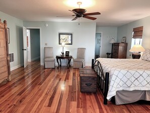 5 Schlafzimmer, Bügeleisen/Bügelbrett, kostenloses WLAN, Bettwäsche