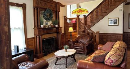 4 Bedroom Cottage at the 500 acre Poland Spring Resort with lots of onsite activities!