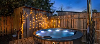 Heron House - Five Bedroom House, Sleeps 12