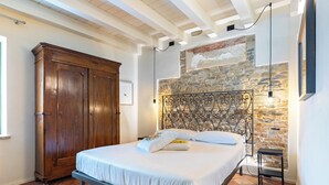 1 bedroom, iron/ironing board, WiFi (free), bed sheets - Appartamento Cezanne (Dogliani)