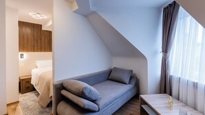 Deluxe Double Room, City View | Room amenity - Deluxe Appart & Hotel Zürich Kreis 4 (Zürich)