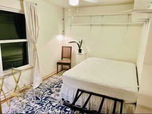 1 soverom, strykejern/-brett, wi-fi og sengetøy