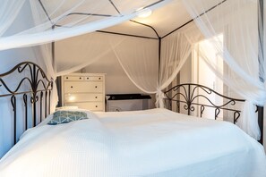 2 chambres, lit de bébé portatif, accès au Wi-Fi (inclus)