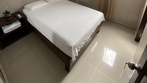 Iron/ironing board (on request), WiFi (free) - Hostal Rancho Grande (Barranquilla)