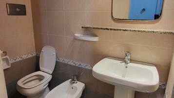 Fasilitas kamar