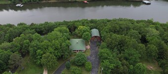 Lakeside Ranch Cabin with OPTIONAL HOT TUB