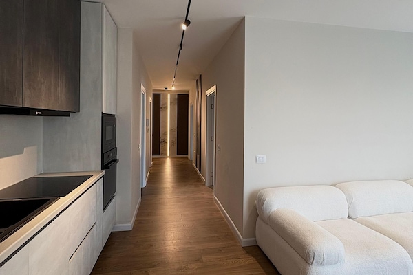 Apartamento | Área de estar | TV de tela plana 32 polegadas com canais a cabo