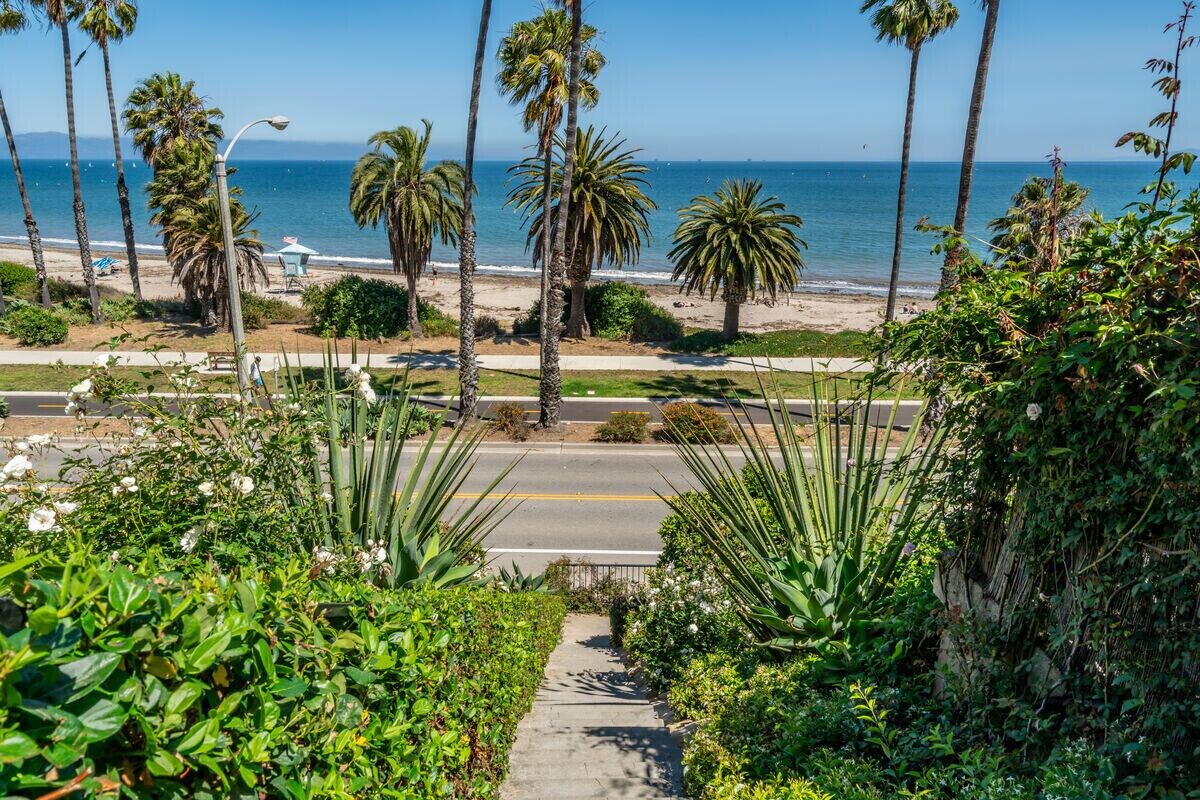 SeaCliff - Harbor View - Oceanfront Luxury in Santa Barbara