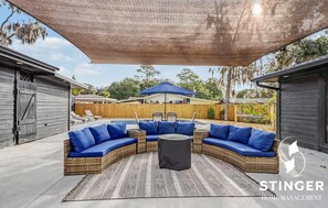 Luokittelematon kuva, 2 kautta 53, painike