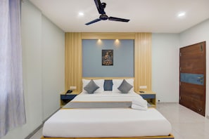 Deluxe Double Room | Desk, free WiFi