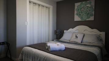 4 chambres, fer et planche Ă  repasser, Wi-Fi, draps fournis