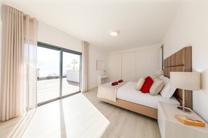 3 bedrooms, cots/infant beds, bed sheets - Villa Aqua 2 (Albufeira)