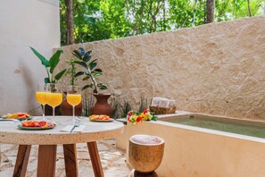 Outdoor dining - Tulum Escape: Oasis by Beach & Adventures (Tulum)