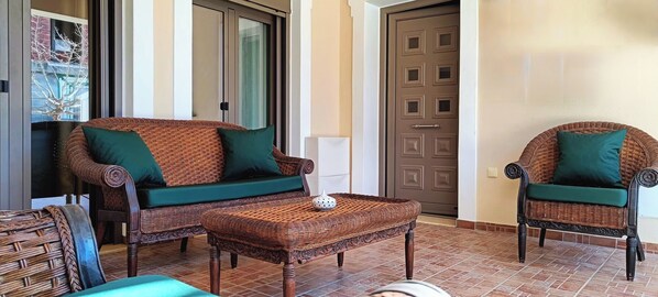 Family Apartment, Terrace, Courtyard View