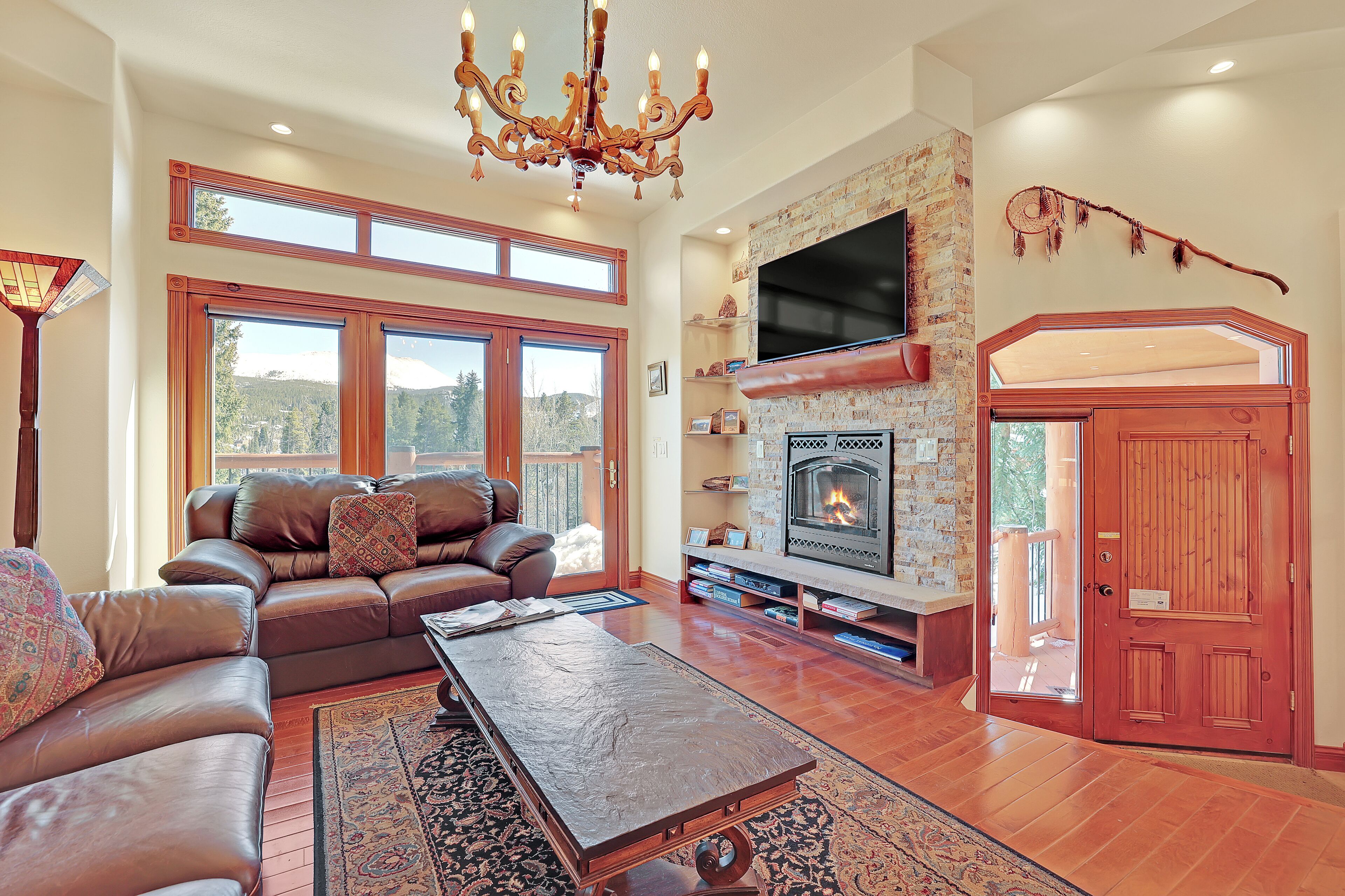 تلفزيون، مدفأة